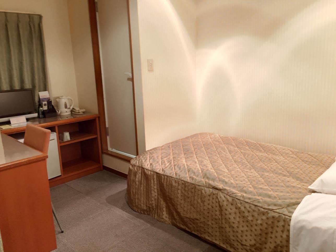 Outlet Hotel Uenoekimae Tokió Kültér fotó